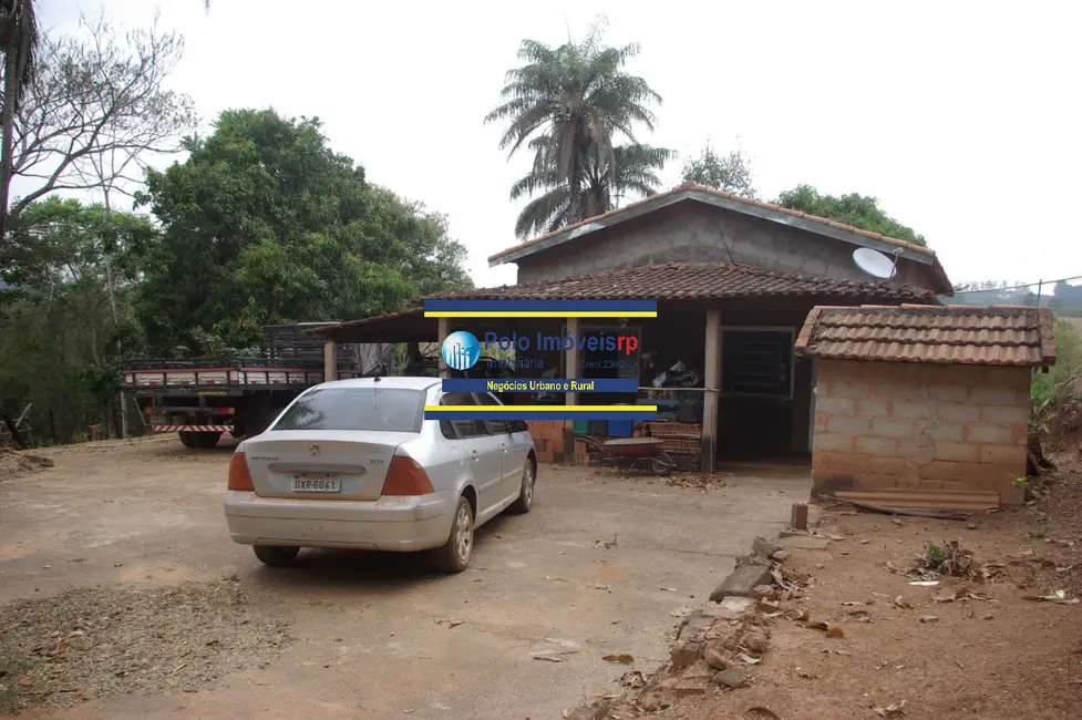 Foto 1 de Sítio / Rancho com 3 quartos à venda em Jacui - MG