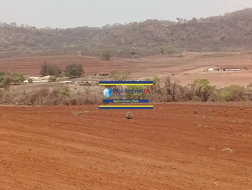 Foto 5 de Fazenda / Haras com 6 quartos à venda, 181m2 em Centro, Batatais - SP