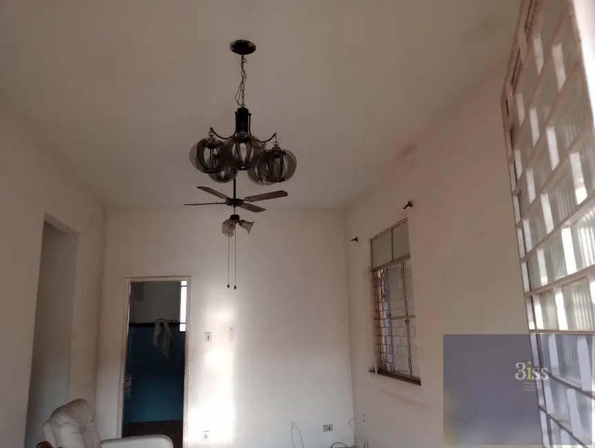 Casa com 3 quartos à venda, 480m2 em Jardim Gramacho, Duque De Caxias - RJ - imagem 8 Foto 8 de Casa com 3 quartos à venda, 480m2 em Jardim Gramacho, Duque De Caxias - RJ