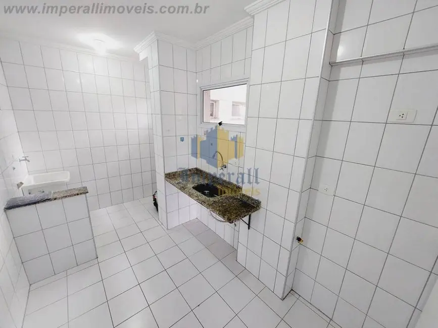 Casa com 3 quartos e 2 banheiros à venda, 72m2 por R$565.000 em