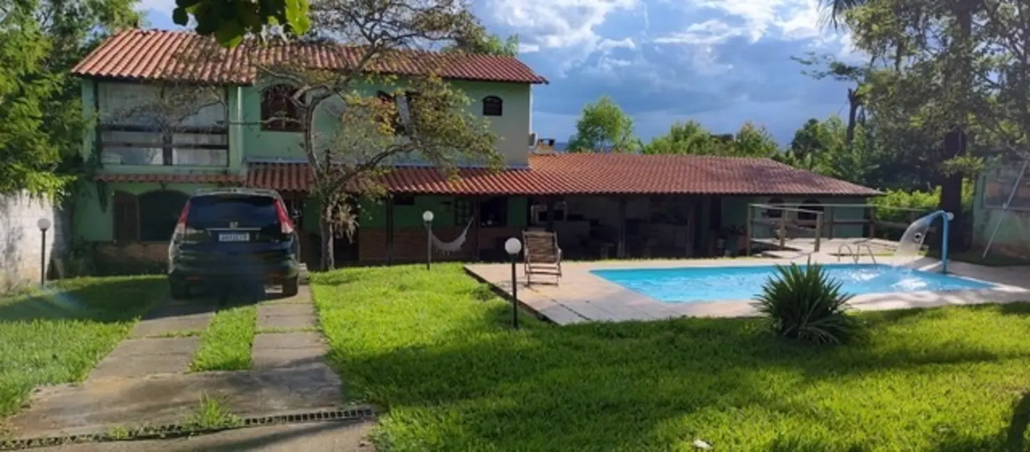 Foto 5 de Chácara com 5 quartos à venda, 254m2 em Jaboticatubas - MG