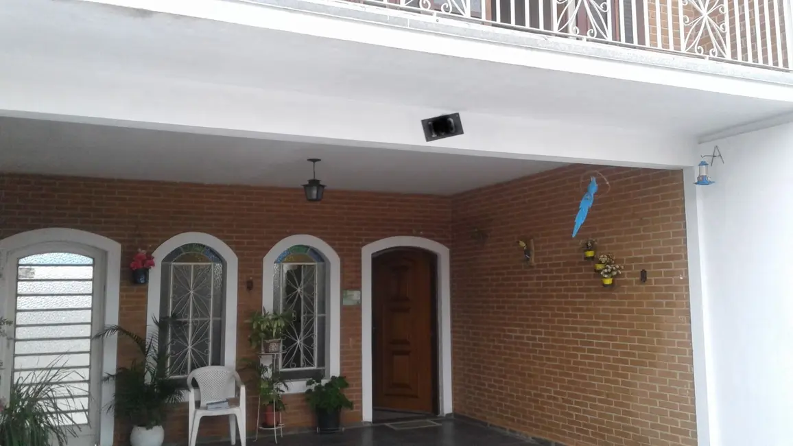 Foto 2 de Casa com 3 quartos à venda, 132m2 em Sao Jose Dos Campos - SP