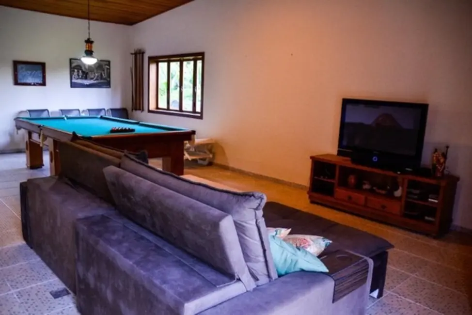 Foto 8 de Fazenda / Haras com 7 quartos à venda, 650m2 em Claudio - MG