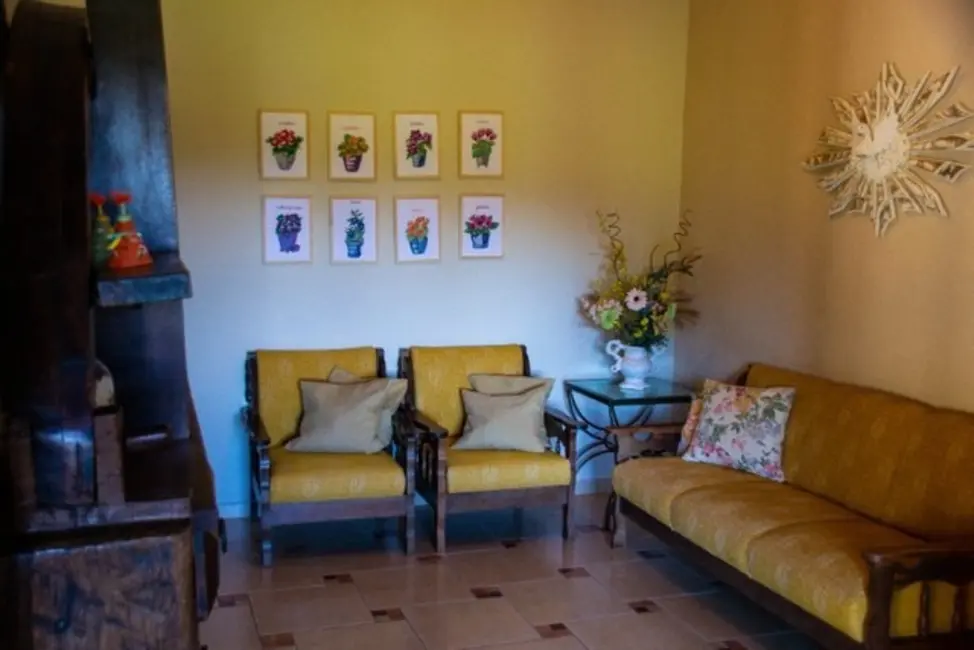 Foto 9 de Fazenda / Haras com 7 quartos à venda, 650m2 em Claudio - MG