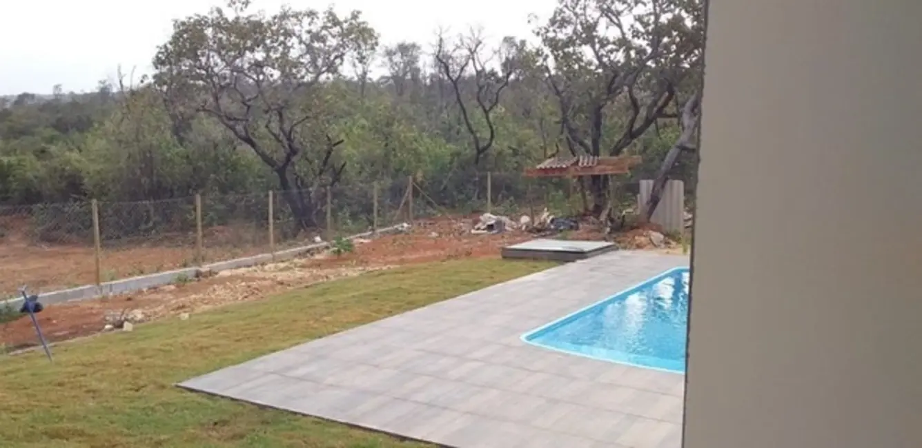 Foto 3 de Chácara com 3 quartos à venda, 180m2 em Jaboticatubas - MG