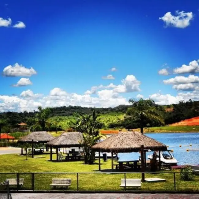 Terreno / Lote à venda, 1585m2 em Esmeraldas - MG - imagem 3 Foto 3 de Terreno / Lote à venda, 1585m2 em Esmeraldas - MG