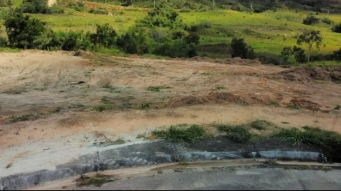 Terreno / Lote à venda, 1585m2 em Esmeraldas - MG - imagem 4 Foto 4 de Terreno / Lote à venda, 1585m2 em Esmeraldas - MG