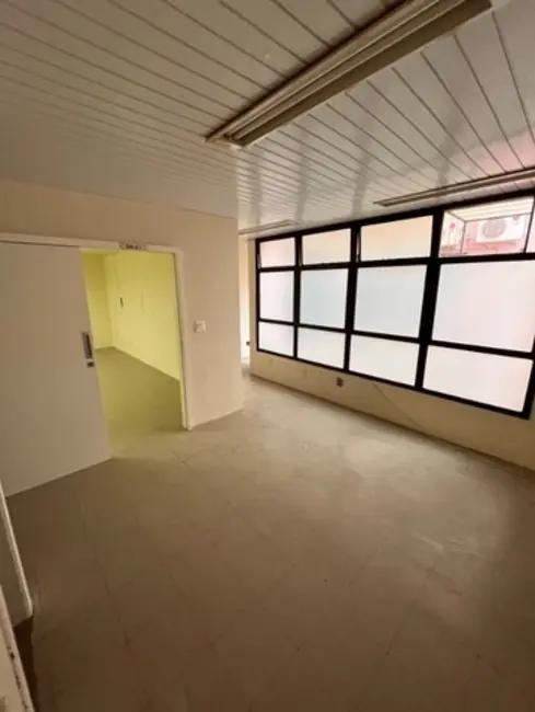 Foto 4 de Sala Comercial para alugar, 120m2 em Belo Horizonte - MG