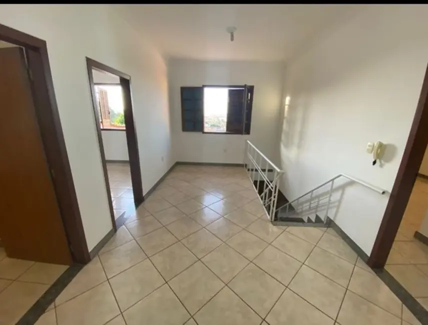 Casa com 3 quartos à venda, 150m2 em Belo Horizonte - MG - imagem 2 Foto 2 de Casa com 3 quartos à venda, 150m2 em Belo Horizonte - MG