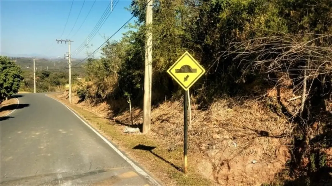 Foto 2 de Terreno / Lote à venda, 1000m2 em Esmeraldas - MG