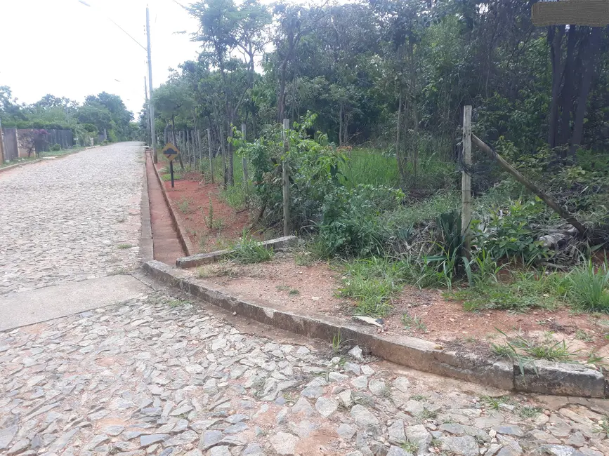 Foto 5 de Terreno / Lote à venda, 2040m2 em Jaboticatubas - MG