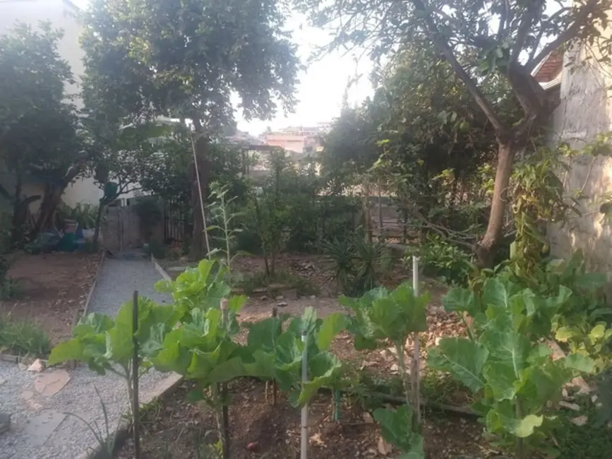 Foto 4 de Terreno / Lote à venda, 360m2 em Contagem - MG