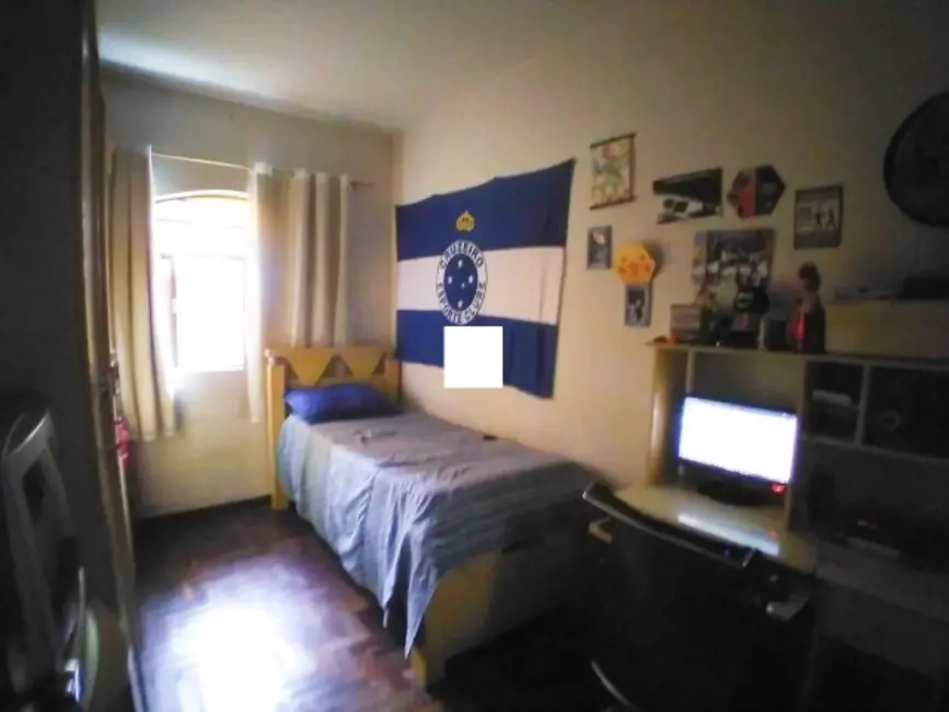 Casa com 5 quartos à venda, 200m2 em Belo Horizonte - MG - imagem 5 Foto 5 de Casa com 5 quartos à venda, 200m2 em Belo Horizonte - MG
