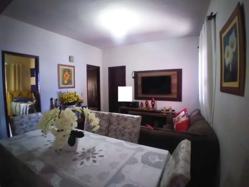 Casa com 5 quartos à venda, 200m2 em Belo Horizonte - MG - imagem 3 Foto 3 de Casa com 5 quartos à venda, 200m2 em Belo Horizonte - MG