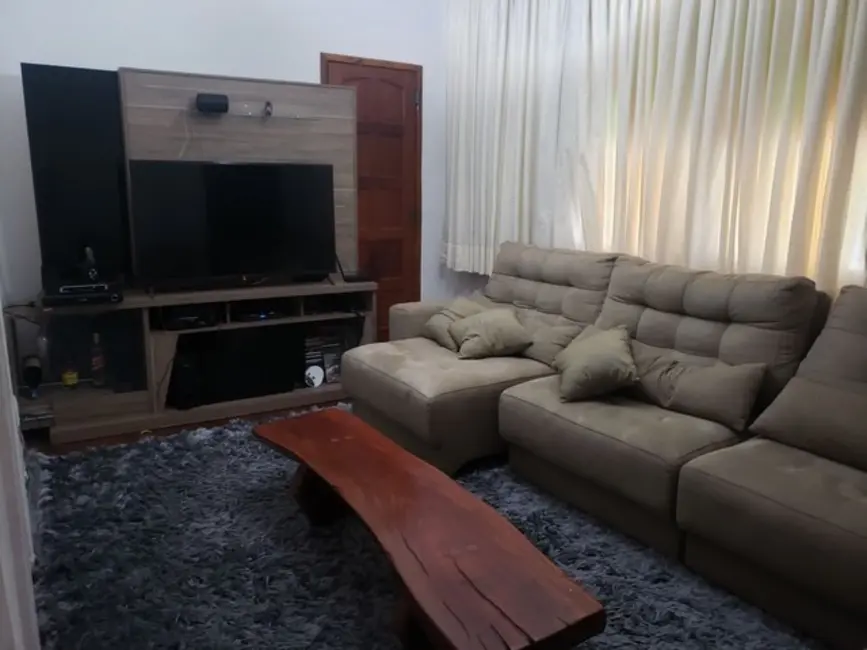 Casa com 3 quartos à venda, 360m2 em Belo Horizonte - MG - imagem 3 Foto 3 de Casa com 3 quartos à venda, 360m2 em Belo Horizonte - MG