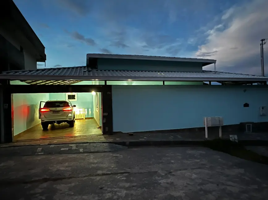 Foto 7 de Casa com 5 quartos à venda, 250m2 em Contagem - MG