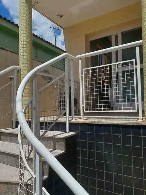Casa com 5 quartos à venda, 360m2 em Belo Horizonte - MG - imagem 1 Foto 1 de Casa com 5 quartos à venda, 360m2 em Belo Horizonte - MG