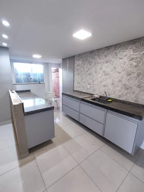 Casa com 3 quartos à venda, 280m2 em Ibirite - MG - imagem 8 Foto 8 de Casa com 3 quartos à venda, 280m2 em Ibirite - MG