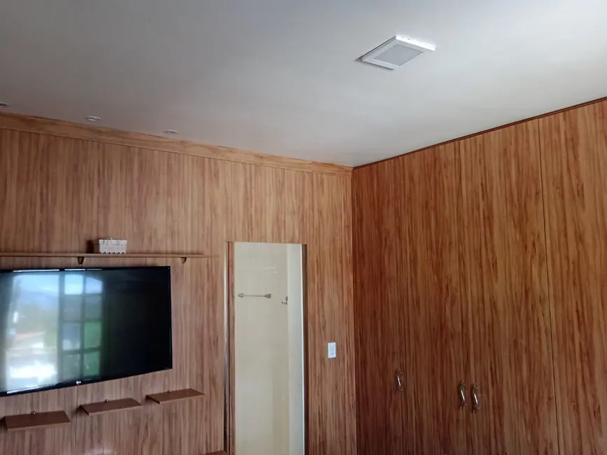 Foto 6 de Casa com 4 quartos à venda, 250m2 em Sarzedo - MG