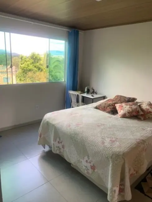 Foto 3 de Casa com 3 quartos à venda, 300m2 em Ibirite - MG