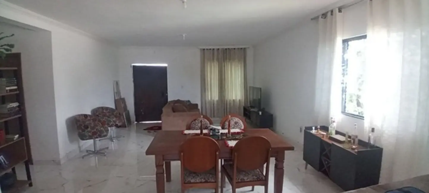 Foto 2 de Casa com 2 quartos à venda, 150m2 em Lagoa Santa - MG
