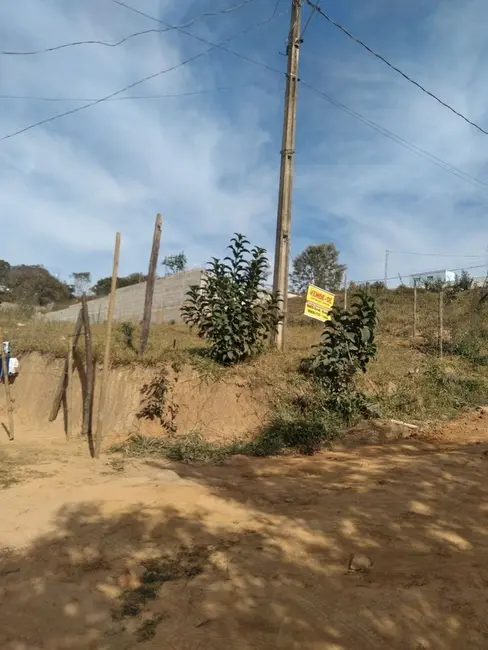 Foto 2 de Terreno / Lote à venda, 360m2 em Sao Joaquim De Bicas - MG