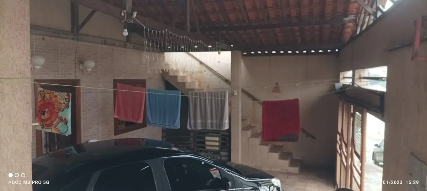 Casa com 4 quartos à venda, 250m2 em Belo Horizonte - MG - imagem 2 Foto 2 de Casa com 4 quartos à venda, 250m2 em Belo Horizonte - MG