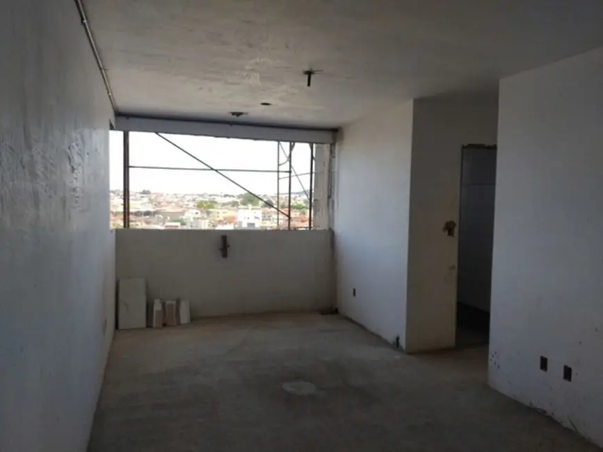 Foto 2 de Apartamento com 2 quartos à venda, 54m2 em Belo Horizonte - MG