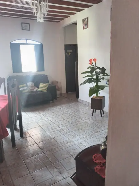 Casa com 3 quartos à venda, 210m2 em Belo Horizonte - MG - imagem 3 Foto 3 de Casa com 3 quartos à venda, 210m2 em Belo Horizonte - MG