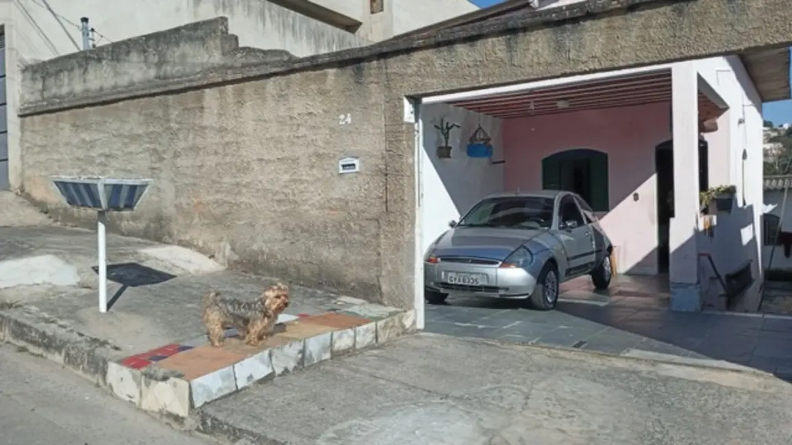 Foto 1 de Casa com 3 quartos à venda, 210m2 em Belo Horizonte - MG
