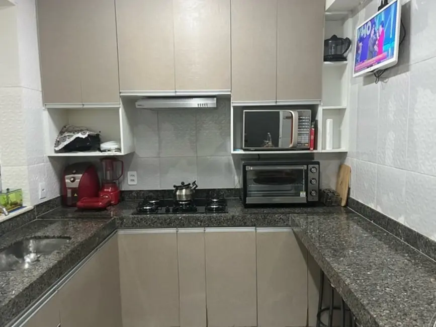 Foto 3 de Casa de Condomínio com 2 quartos à venda, 140m2 em Contagem - MG