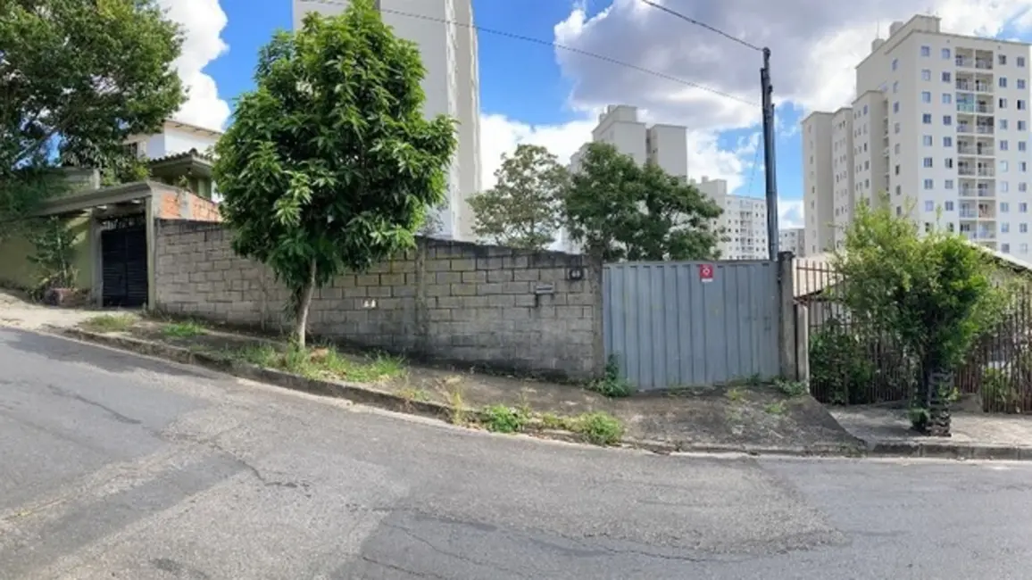 Foto 2 de Terreno / Lote à venda, 360m2 em Belo Horizonte - MG