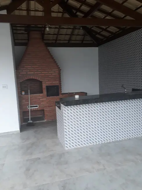 Chácara com 3 quartos à venda, 180m2 em Jaboticatubas - MG - imagem 9 Foto 9 de Chácara com 3 quartos à venda, 180m2 em Jaboticatubas - MG