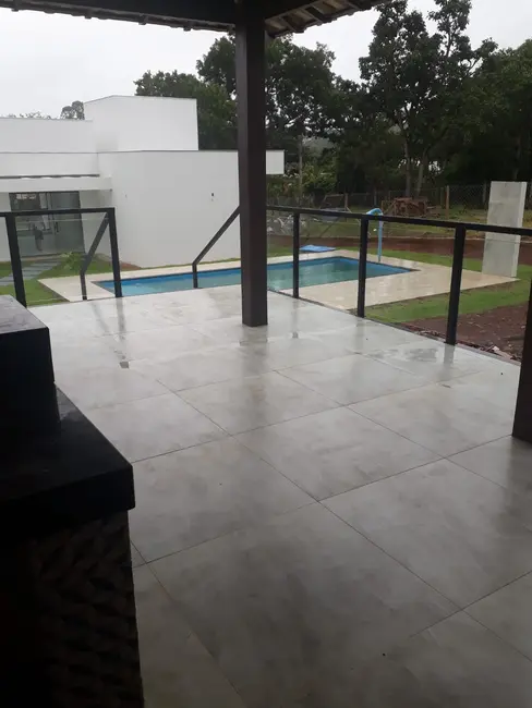 Foto 6 de Chácara com 3 quartos à venda, 180m2 em Jaboticatubas - MG