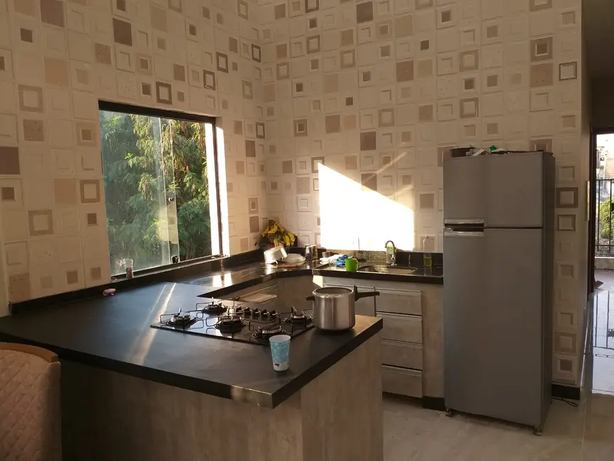 Foto 7 de Casa com 2 quartos à venda, 90m2 em Contagem - MG