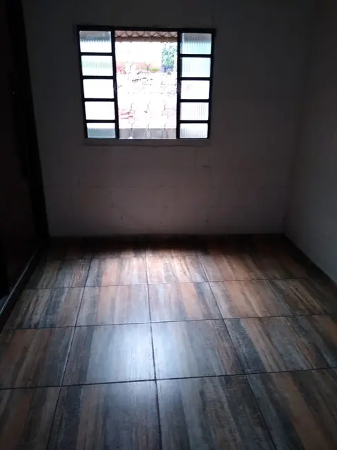 Chácara com 3 quartos à venda, 130m2 em Contagem - MG - imagem 9 Foto 9 de Chácara com 3 quartos à venda, 130m2 em Contagem - MG