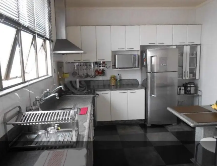 Casa com 3 quartos à venda, 330m2 em Belo Horizonte - MG - imagem 5 Foto 5 de Casa com 3 quartos à venda, 330m2 em Belo Horizonte - MG