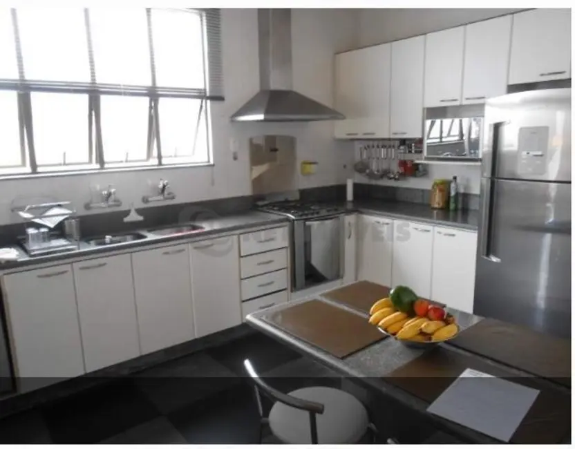 Casa com 3 quartos à venda, 330m2 em Belo Horizonte - MG - imagem 6 Foto 6 de Casa com 3 quartos à venda, 330m2 em Belo Horizonte - MG