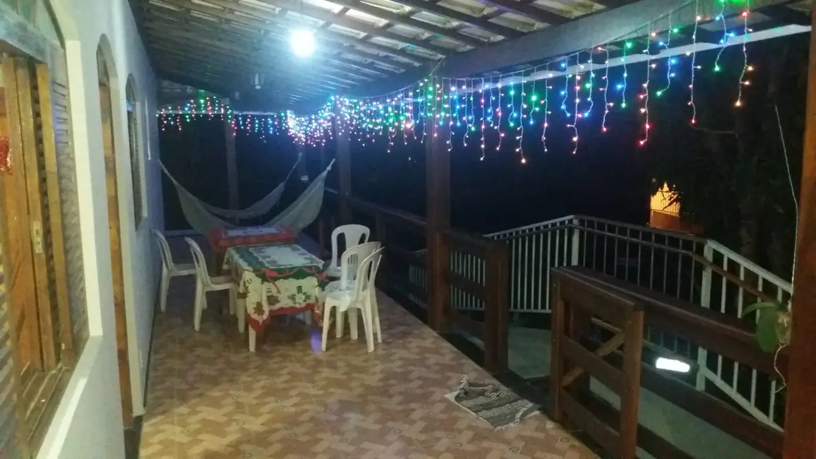 Chácara com 4 quartos à venda, 300m2 em Ribeirao Das Neves - MG - imagem 4 Foto 4 de Chácara com 4 quartos à venda, 300m2 em Ribeirao Das Neves - MG