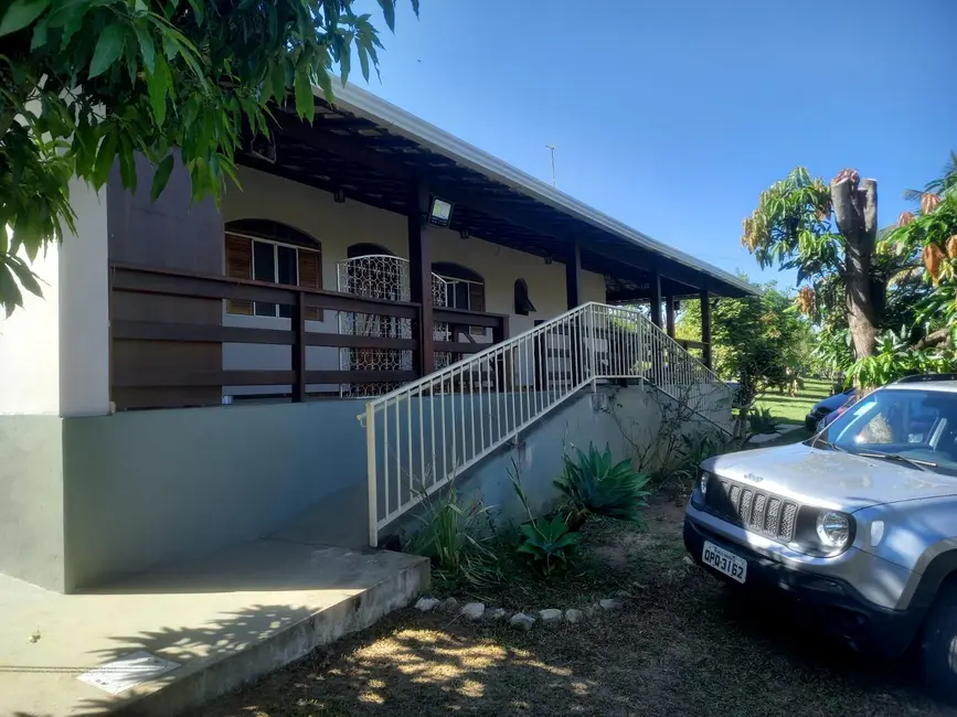 Chácara com 4 quartos à venda, 300m2 em Ribeirao Das Neves - MG - imagem 3 Foto 3 de Chácara com 4 quartos à venda, 300m2 em Ribeirao Das Neves - MG