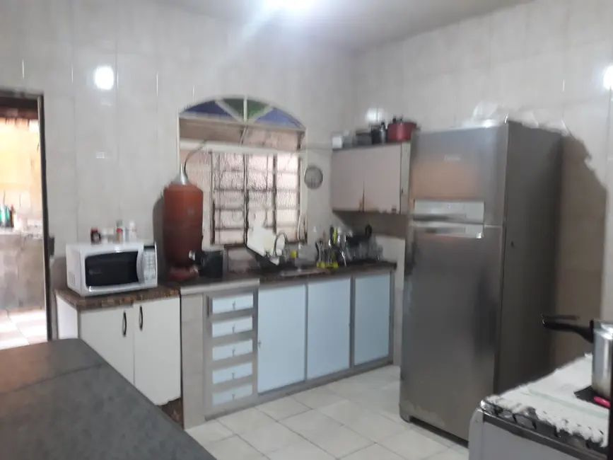Foto 9 de Casa com 5 quartos à venda, 250m2 em Contagem - MG