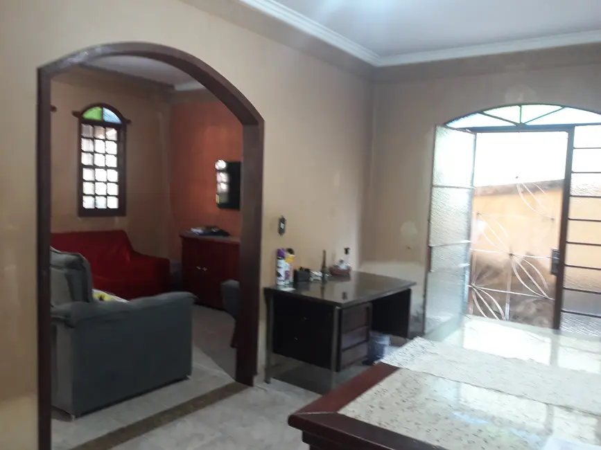 Foto 7 de Casa com 5 quartos à venda, 250m2 em Contagem - MG