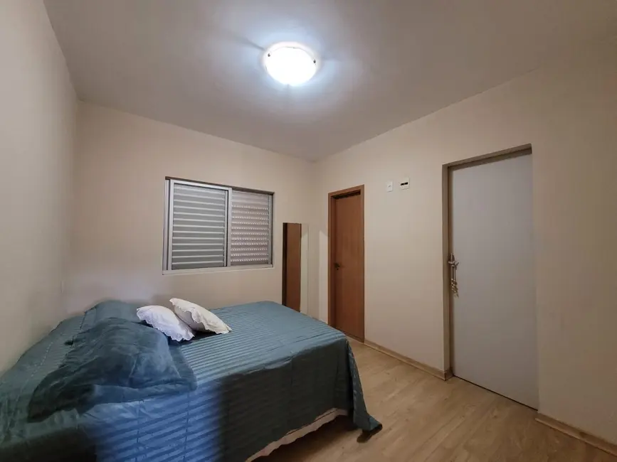 Casa com 3 quartos à venda, 200m2 em Nova Lima - MG - imagem 5 Foto 5 de Casa com 3 quartos à venda, 200m2 em Nova Lima - MG