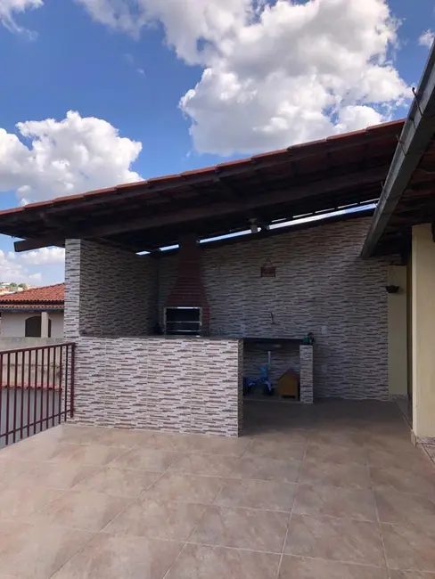 Casa com 3 quartos à venda, 160m2 em Ribeirao Das Neves - MG - imagem 4 Foto 4 de Casa com 3 quartos à venda, 160m2 em Ribeirao Das Neves - MG