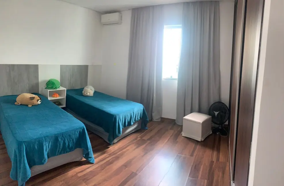 Casa com 5 quartos à venda, 148m2 em Belo Horizonte - MG - imagem 8 Foto 8 de Casa com 5 quartos à venda, 148m2 em Belo Horizonte - MG