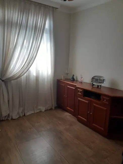 Apartamento com 3 quartos à venda, 135m2 em Belo Horizonte - MG - imagem 8 Foto 8 de Apartamento com 3 quartos à venda, 135m2 em Belo Horizonte - MG