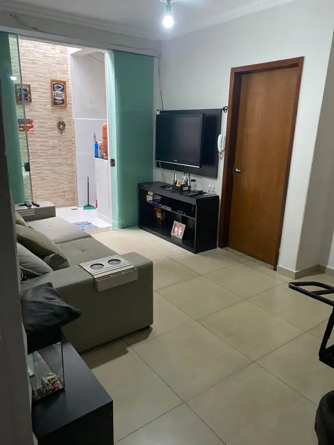 Foto 2 de Apartamento com 3 quartos à venda, 54m2 em Contagem - MG