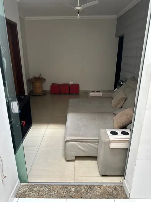 Foto 4 de Apartamento com 3 quartos à venda, 54m2 em Contagem - MG