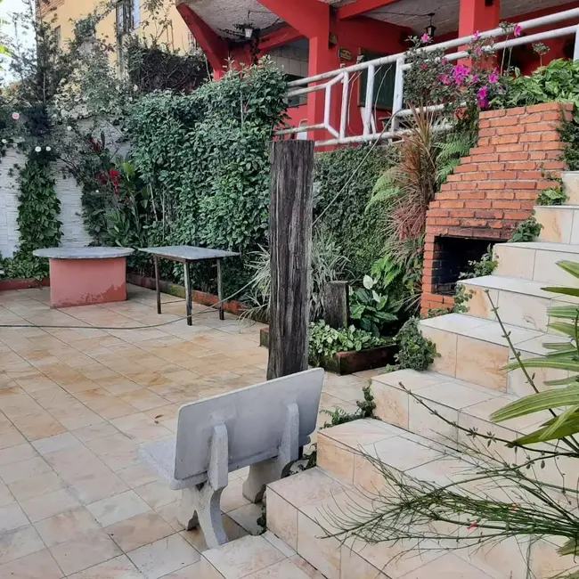 Casa com 7 quartos à venda, 720m2 em Ibirite - MG - imagem 4 Foto 4 de Casa com 7 quartos à venda, 720m2 em Ibirite - MG