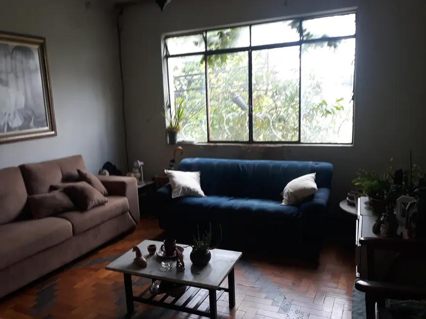 Casa com 3 quartos à venda, 240m2 em Belo Horizonte - MG - imagem 6 Foto 6 de Casa com 3 quartos à venda, 240m2 em Belo Horizonte - MG